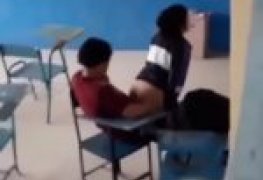 Flagraram sexo na sala de aula