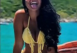 Mariana novinha super gata em dois vídeos - Xvideos Quentes