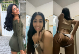 Novinha Carioca dos Peitin do Bico Doce Mostra o Cuzinho na Live